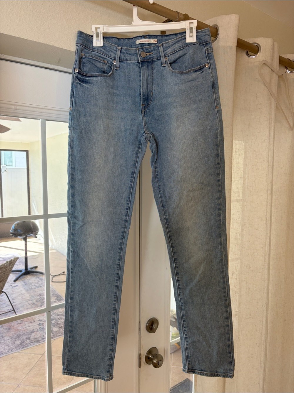 Levi's Light Blue Women's Slim Straight Jeans